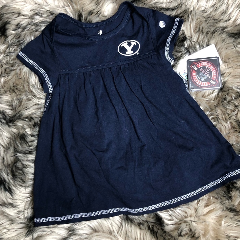 Colosseum Own The Stands Onesie Dress 6-12 Months